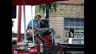 Musician Vincent Z at Cruiser's Route 66 Cafe __and still more: Williams, AZ