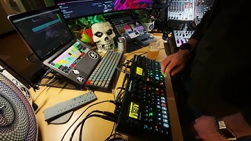 Nu(UK) Test 121220 // Unconscious Chanting // Live Elektron Digitakt and Digitone Song