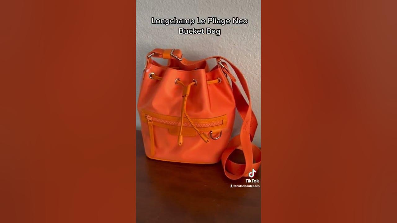 Longchamp Le Pliage Neo Bucket Bag 