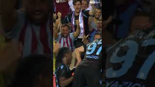 Anthony Nwakaemeden Seri Çalımlar Sonrası Klas ...