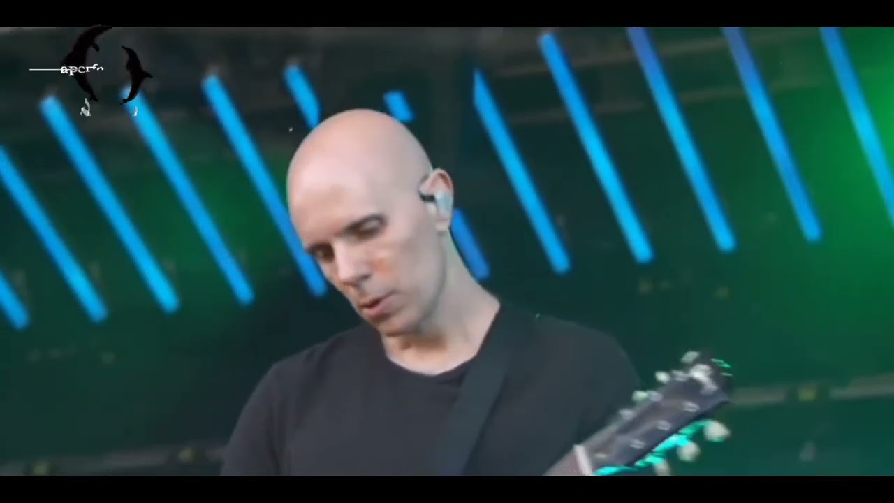 A PERFECT CIRCLE - Delicious