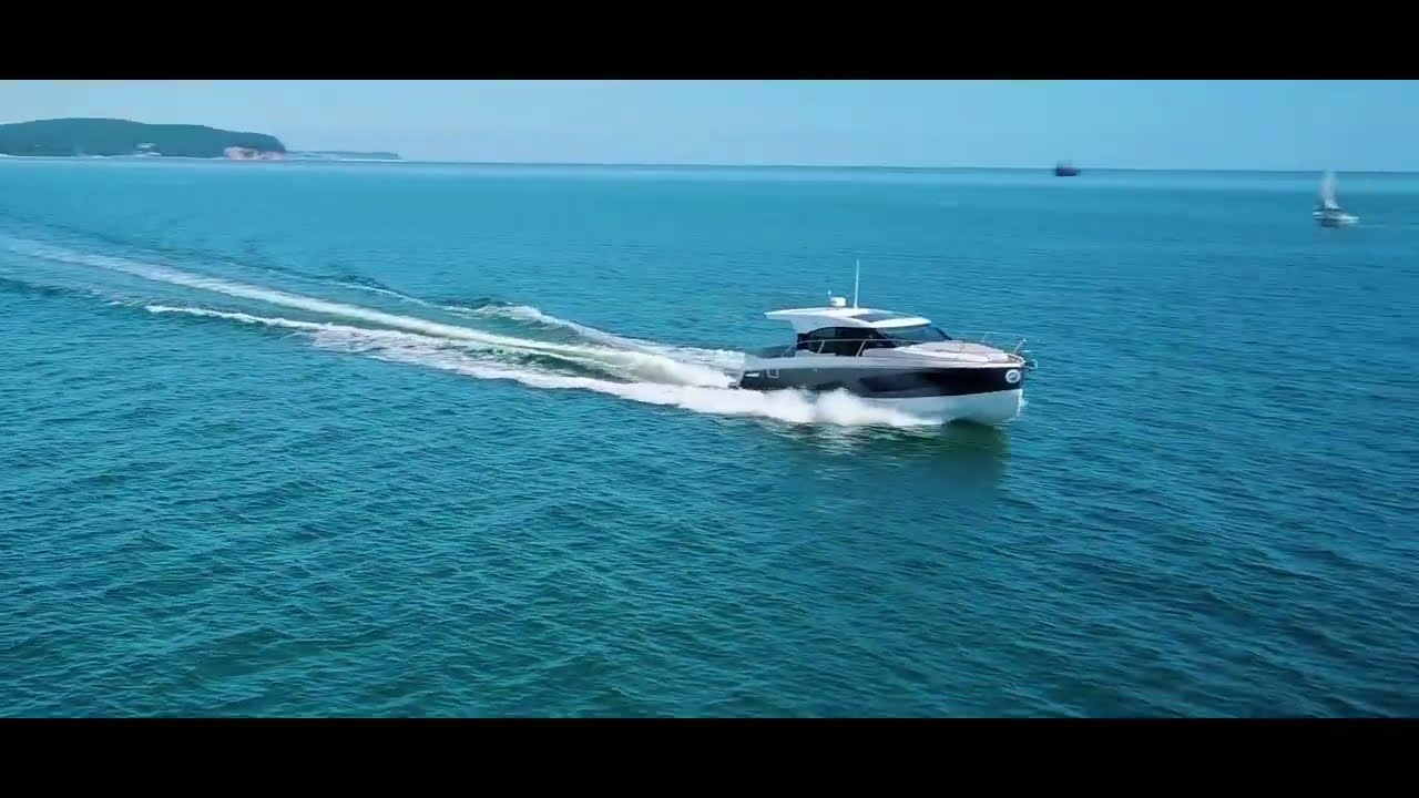 M&D BOOTE  PARKER Monaco 110