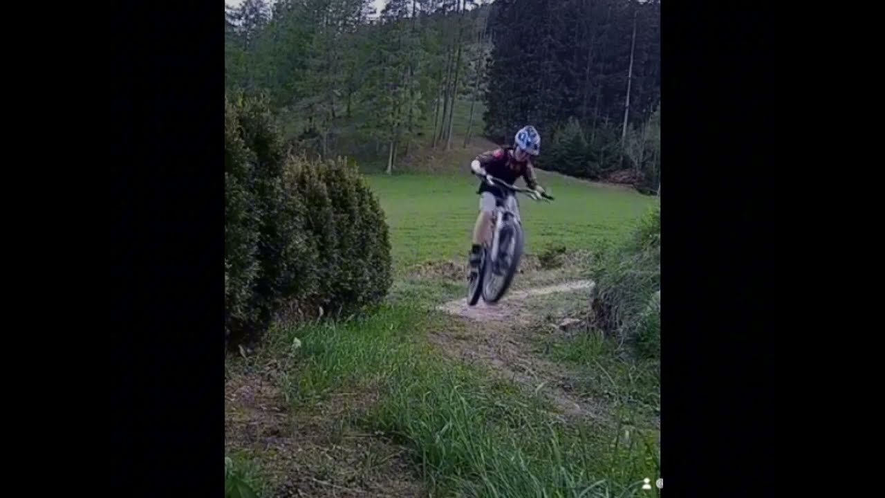 Cooler Sprung und coole Tricks von Simon 