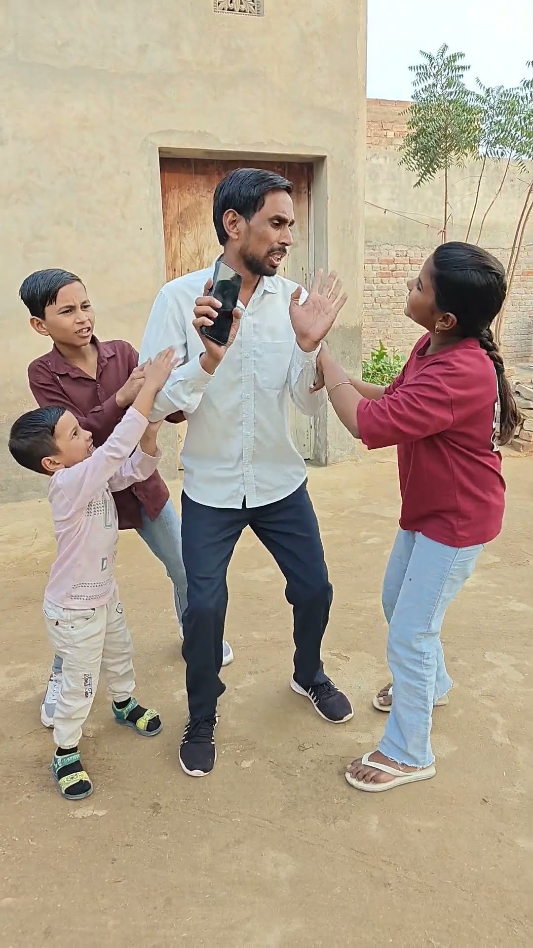 Sandese Aate hai ?