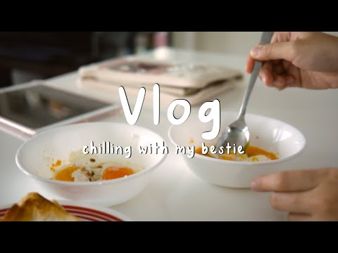 SG Vlog during lockdown : Chilling at home with my bestie, brunch, diy fried rice