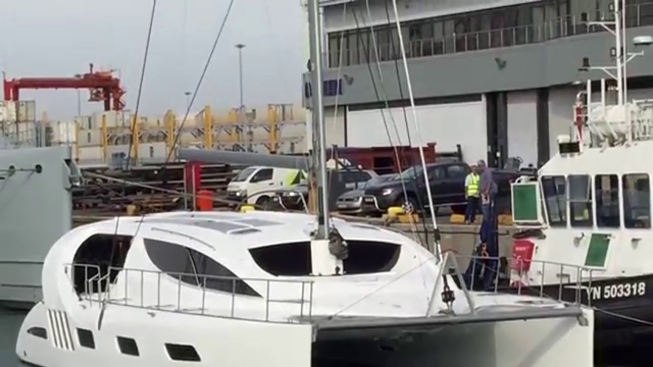XQUISITE YACHTS X5 SAIL #001 launch video