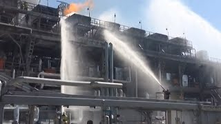 Russian officials say oil refinery near Ukraine border hit by drone attack screenshot 3