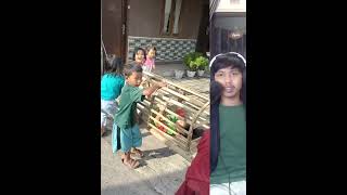 Bocil Main Keranda Mayatdari Bambu