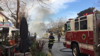 Mountain View Downtown – A car is on fire