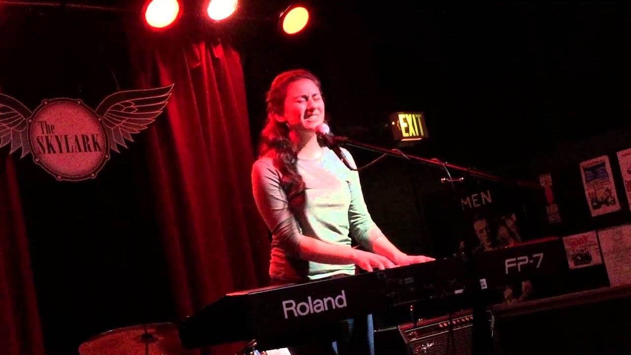 Bridgette Rose performs "Without A Light" and "Airport" at The Skylark - YouTube