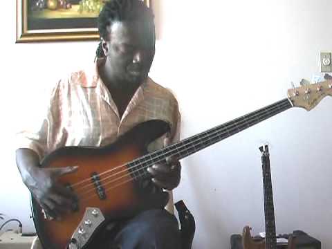 Squier Vintage Modified Jazz Bass fretless - Great guitars for