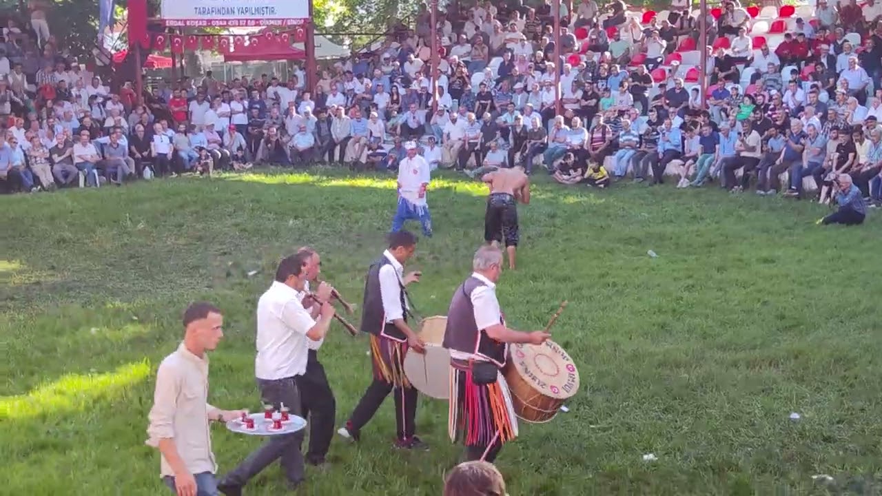 Mustafa Taş vs Ali Rıza Kaya Sinop/Dikmen Başpehlivanlık güreşi (Güreşçi Sakatlandı)