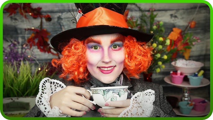 How to Apply Alice in Wonderland: Mad Hatter makeup « Makeup :: WonderHowTo