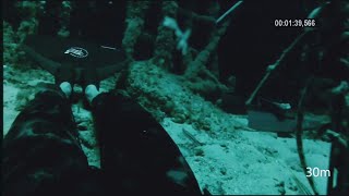 Freediving 30m dive time 03:50 Devil's Hole (Ελεύθερη κατάδυση 30μ στο πηγάδι του Διαβόλου.)
