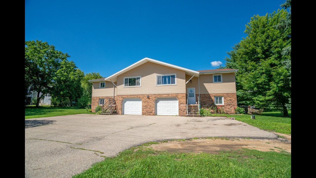 5891-5893 Rattmann Rd, Madison, WI 53718