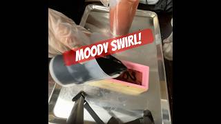 Making a Moody Soap Swirl 🖤❤️ #soap #soapcutting #craft