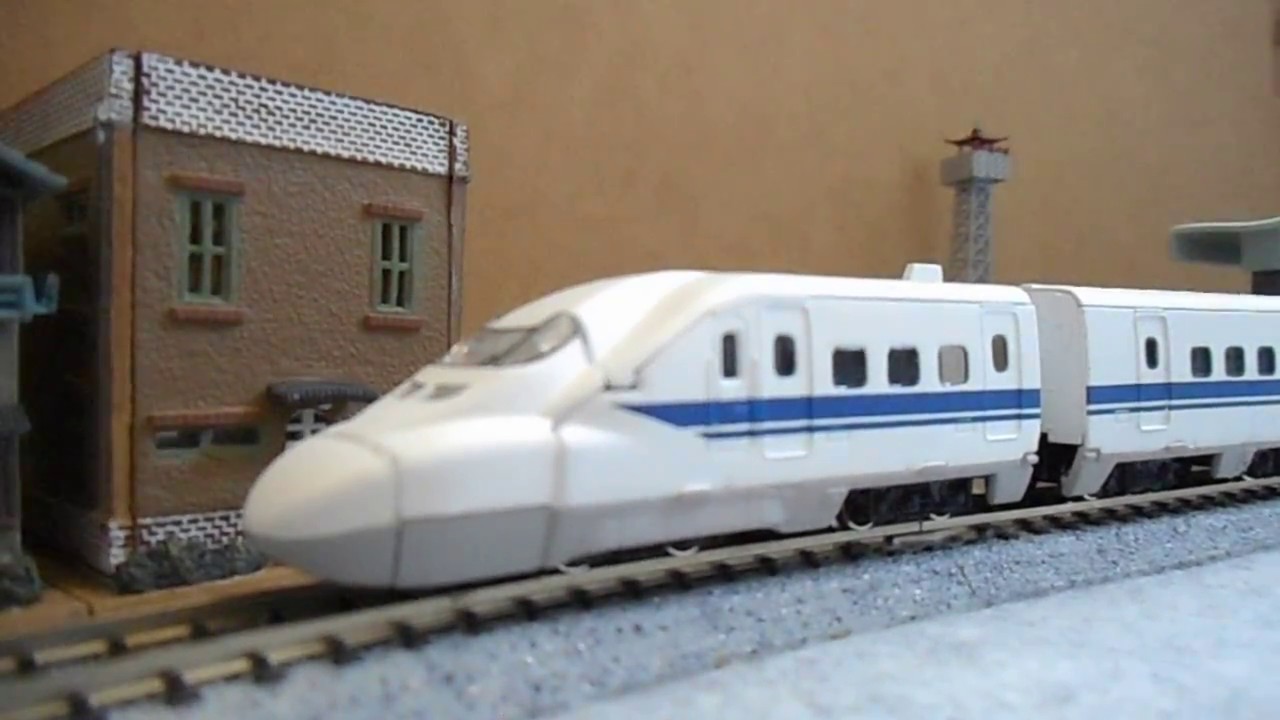 Bトレインショーティー 700系新幹線16両編成 その4 - YouTube