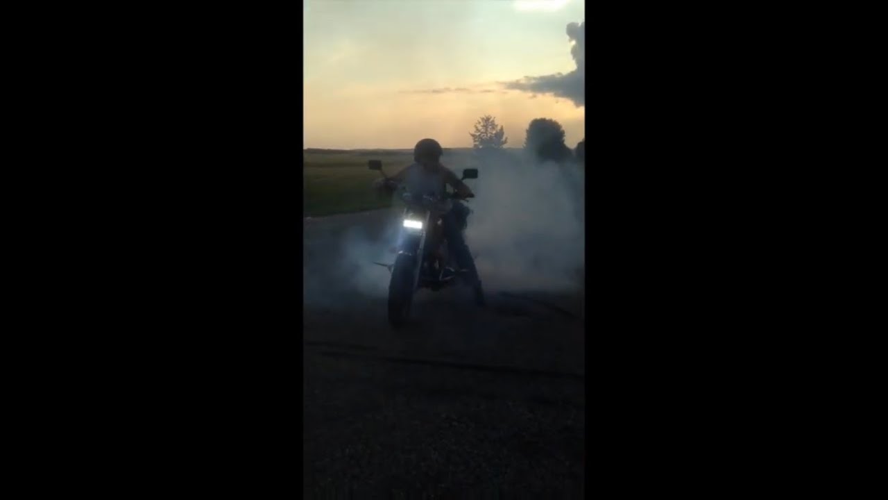 Honda CB 900 custom. Sound ON 
