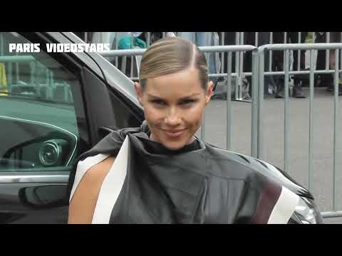 Claire Holt The Vampire diaries @ Milan Fashion Week 25 september 2026 show Tod's