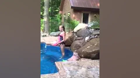 Pool party
