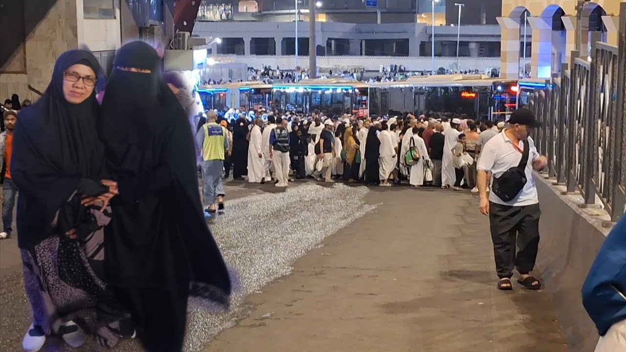 UMROH RAMADHAN PAKE SHUTLE BIS LUAR BIASA PADAT NYA] NENYEMPAT KAN UMPAI SODARA ONLINE KU