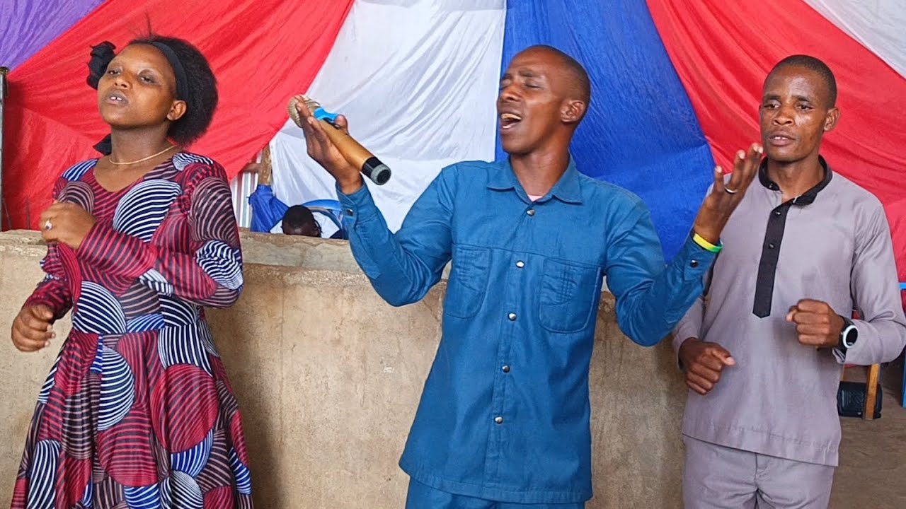 KANYOO NAARISHIYE - AMANI MELAU LIVE