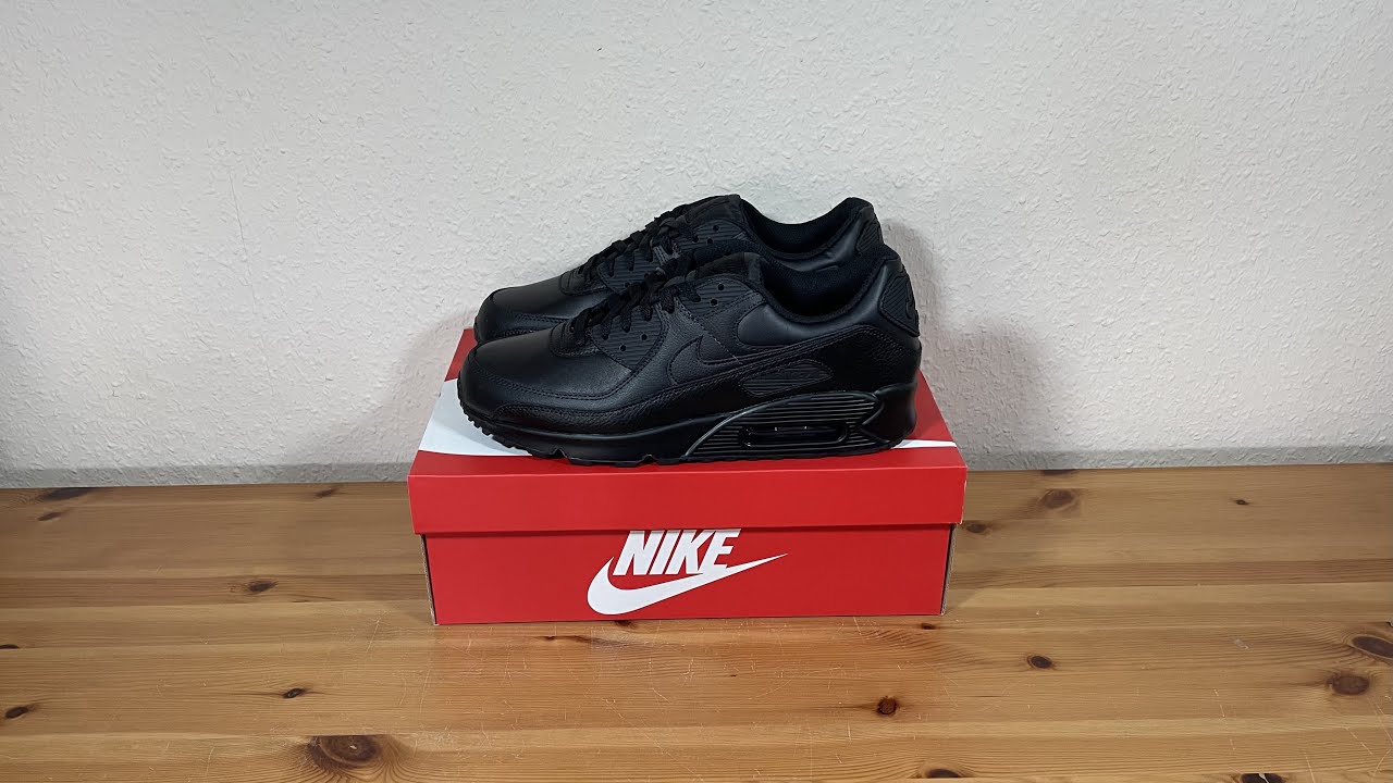Nike Air Max 90 Leather Triple Black (2020) CZ5594-001