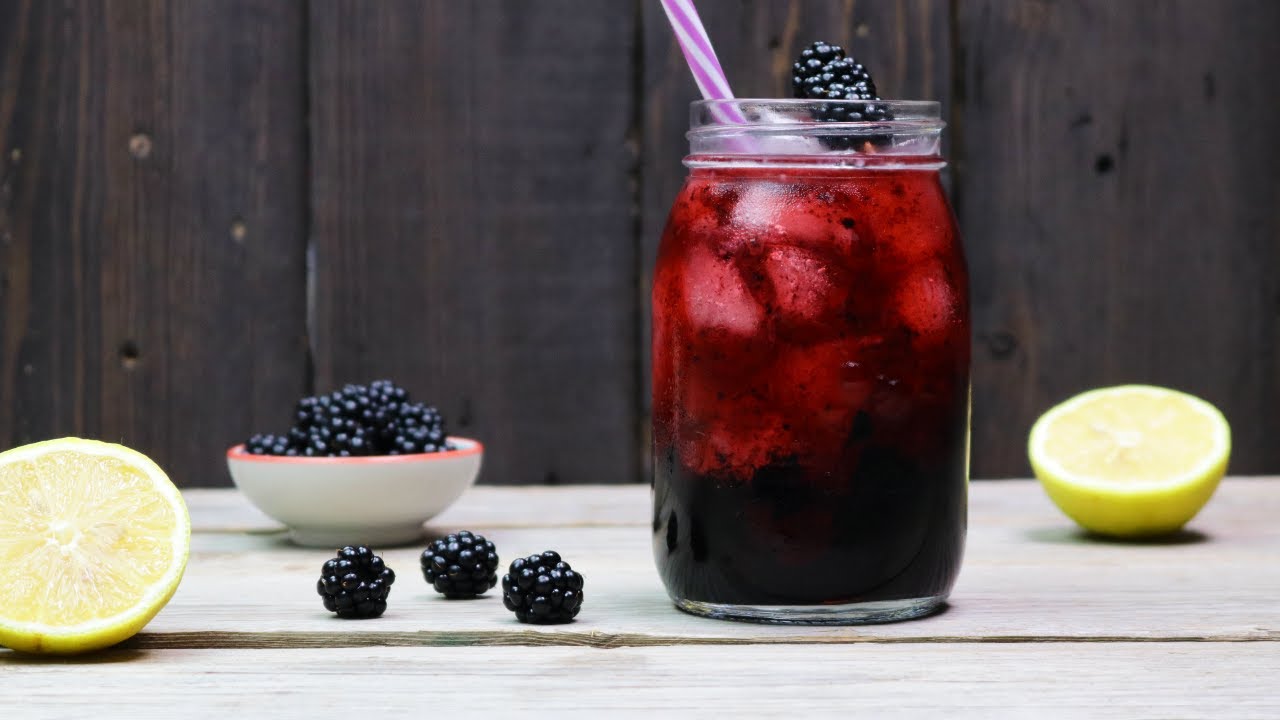 Blackberry Lemonade: the magical heart-friendly juice