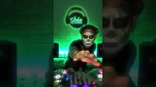 Cuando el Dj sabe que se acerca Halloween 🎃🎧🔥