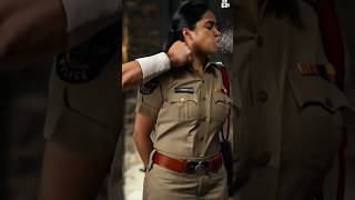 Police Wali Ko Mukka Mara