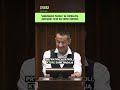 Ubierają mundury i zaczepiają obcokrajowców. Józefaciuk: Państwo nie może tego tolerować #shorts