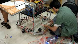 IITU Robocon 2017 Team doing robot