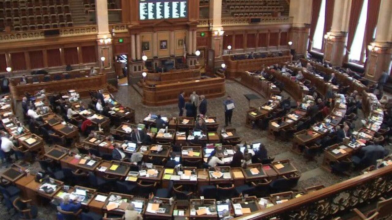 Iowa legislature poised to vote on several priority issues