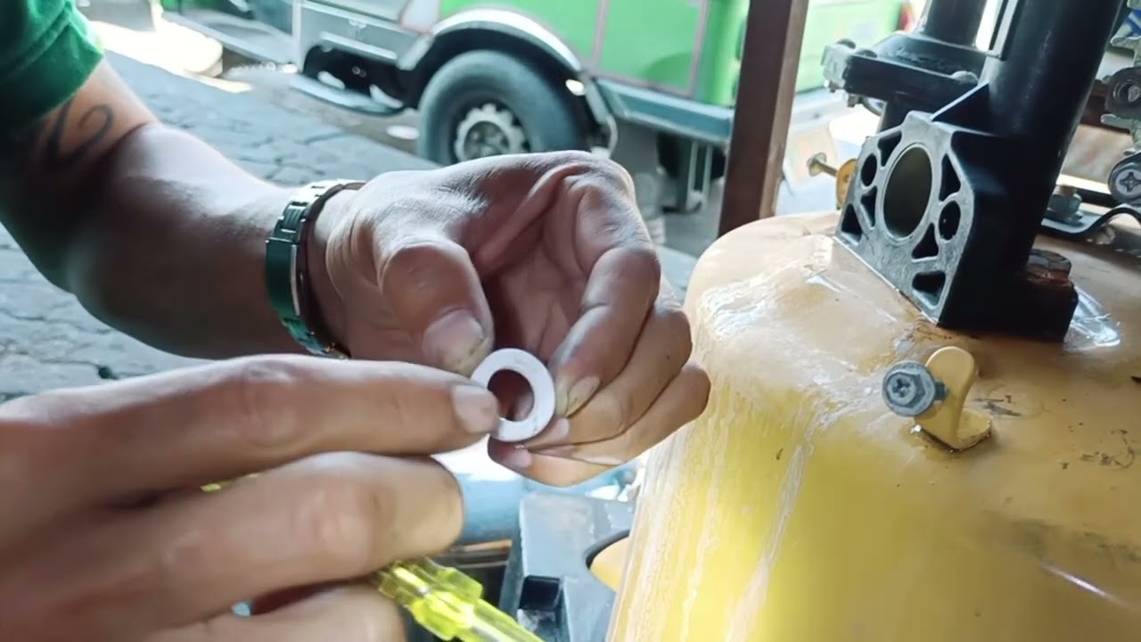 ร้านปรีชาปั๊มน้ำ  วันนี้เรามาเปลี่ยนแม็กชิลหรือชิลคอแบบไกล้ๆ กันเลยครับ