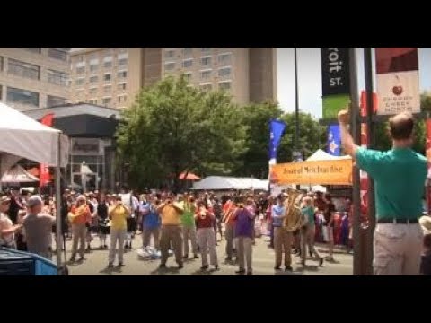 "god-bless-america"-flash-mob-with-denver-brass