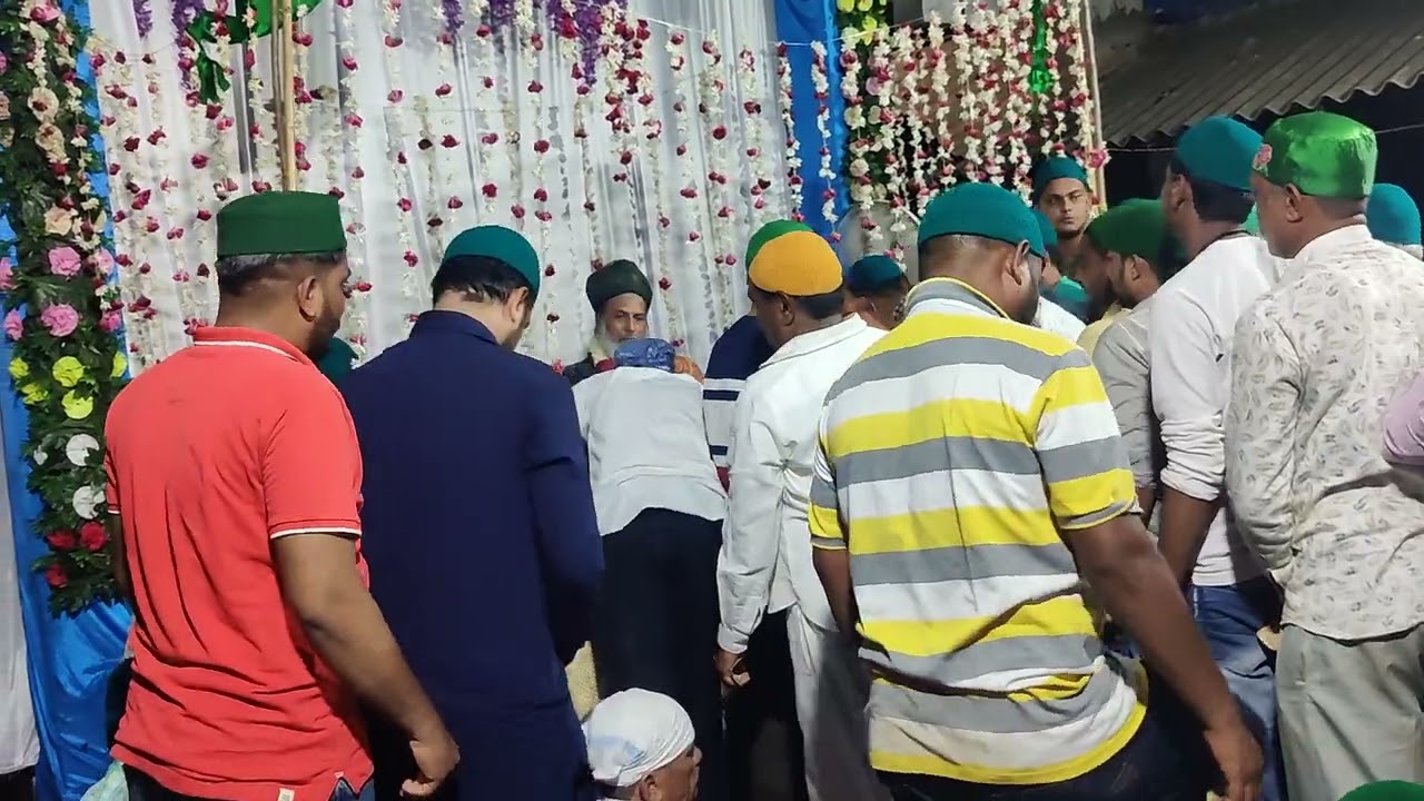 CHALE AAO MERE MURSHID MAINE TUMKO PUKARA HAI