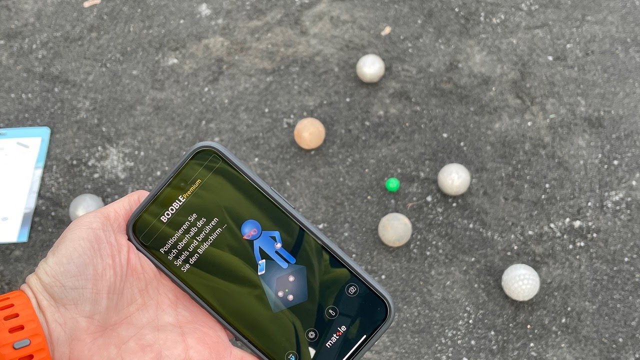 Boule: Booble App zum Messen des Abstandes der Kugeln zum Schweinchen