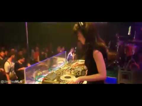 DJ UNA FEAT. DJ ALAN WALKER - ALONE FADED BREAKBEAT TRAP (MUSIC VIDEO) 2017