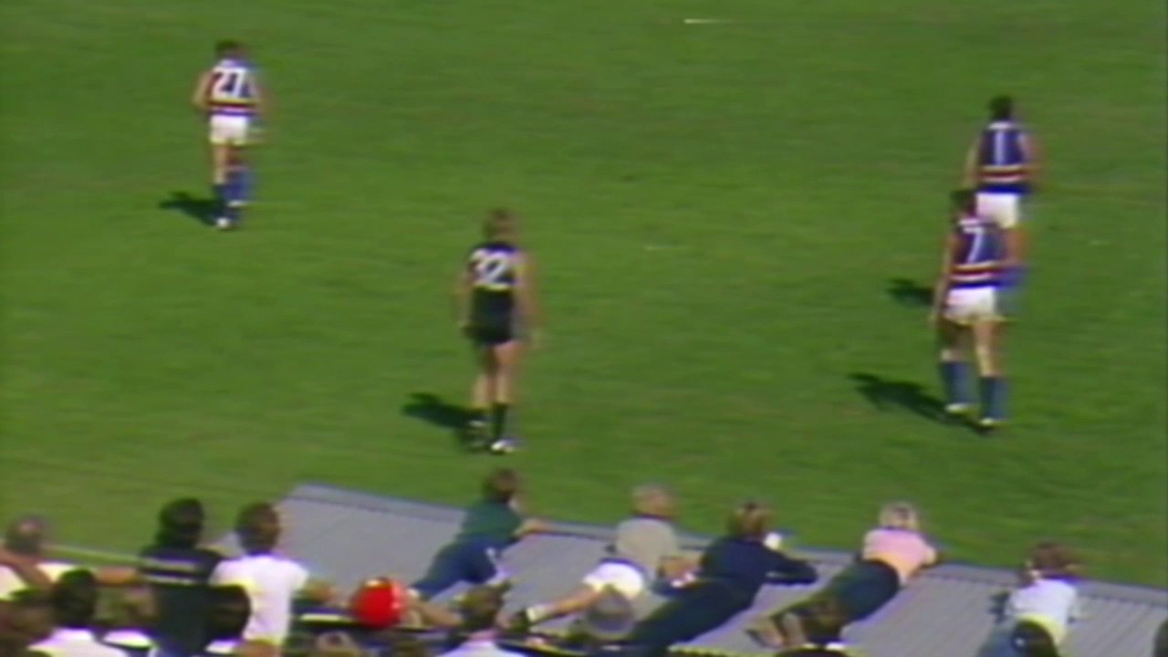 Kids on the roof of the interchange bench at Princes Park round 1 1985