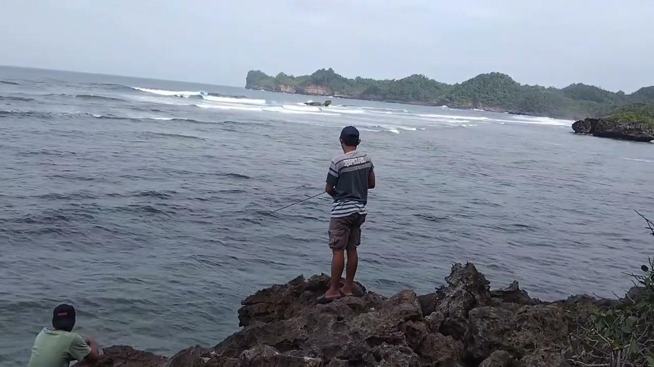 Mancing Dasaran Di Spot Ini Menjadi Andalan Rock Fishing Pantai Selatan
