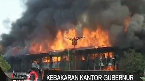 Kebakaran Kantor Gubernur Kalimantan Tengah Diduga Hubungan Pendek Arus Listrik - iNews Malam 01/11