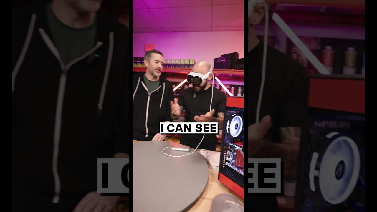 APPLE VISION PRO 🤢 VS GAMING PC 😍