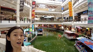 Jalan Jalan at The Most Unique Shopping Mall in Malaysia...!
