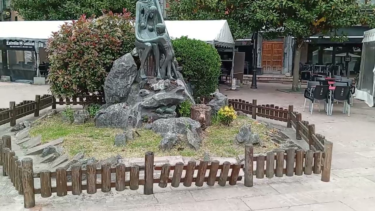 La plaza de Moreda, Aller, Asturias