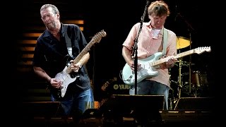 Video thumbnail of "Eric Clapton & Steve Winwood - Can't find my way home - Crossroads Guitar Festival 2007"