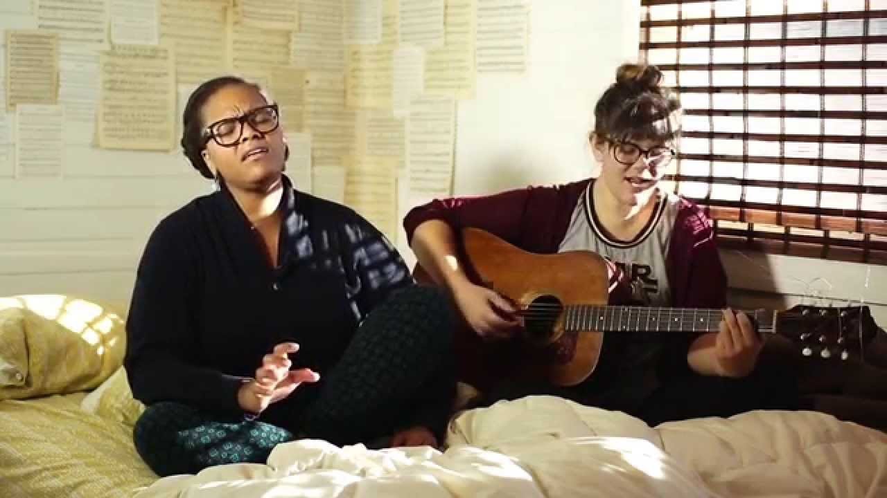 Liz Vice performs “Enclosed By You” in bed | MyMusicRx 