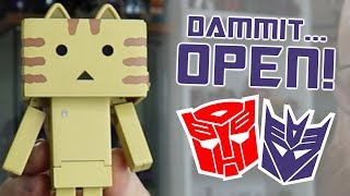 Dammit, Open: Raining Cats and Dinos! Transformers, Knockoffs and Toys Unboxing!