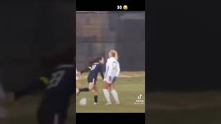 كيف تلعب النساء كرة القدم ؟ ?