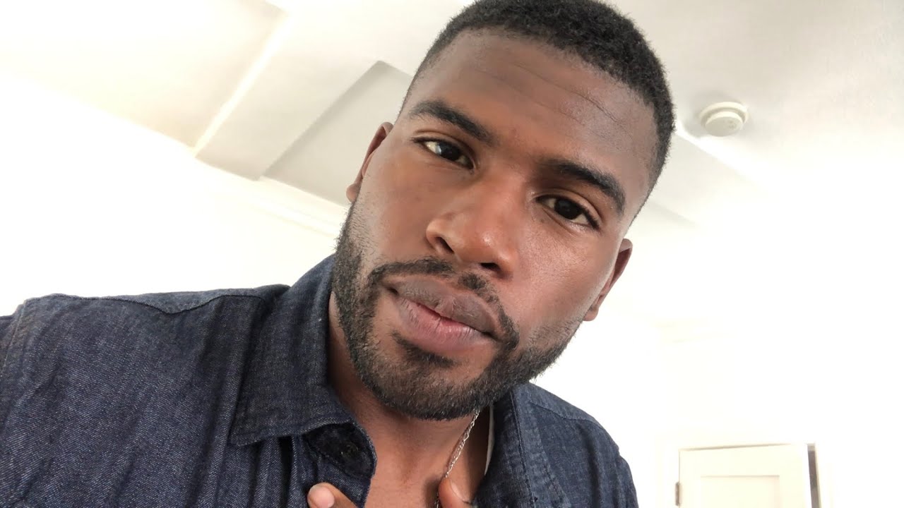 SELF CARE TRAVEL ESSENTIALS: MY GO-TO PRODUCTS FOR WHEN I’M ON THE GO