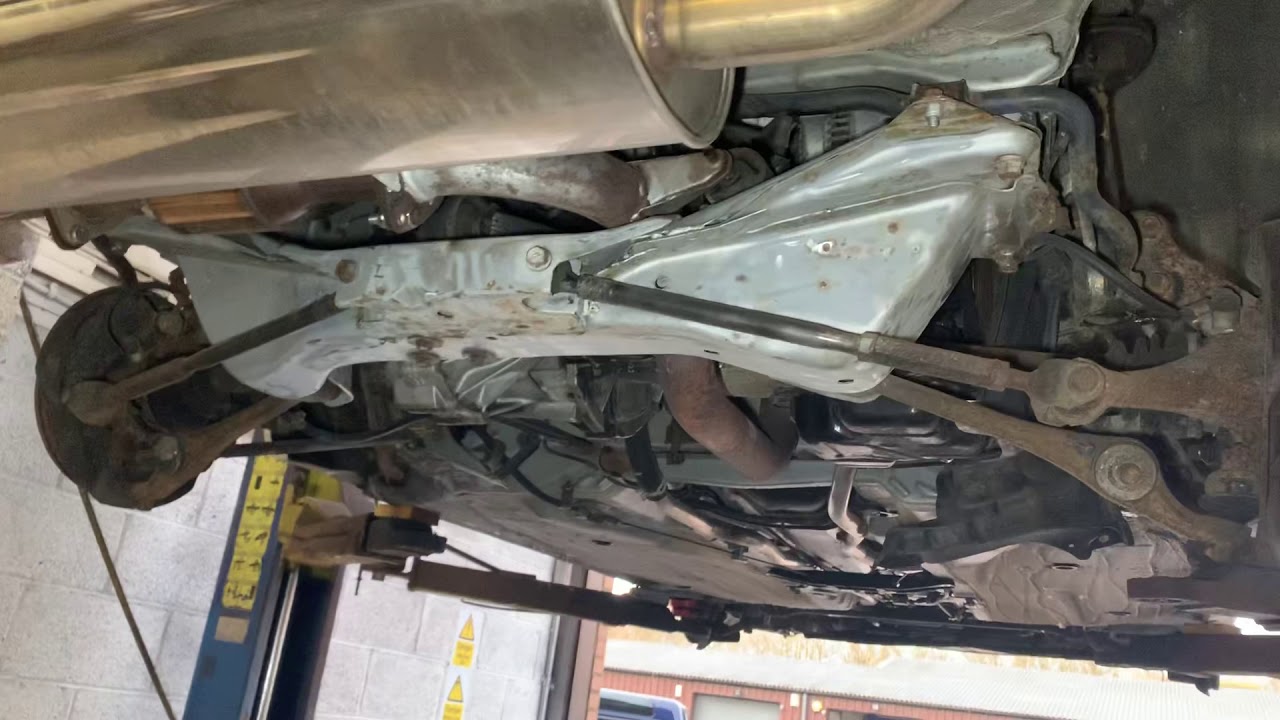 Toyota MR2 Standard Rustproofing - YouTube
